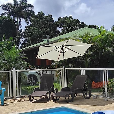 Le Tri Haut De Bellevue - Bungalow Heliconia بوانت-نوار المظهر الخارجي الصورة